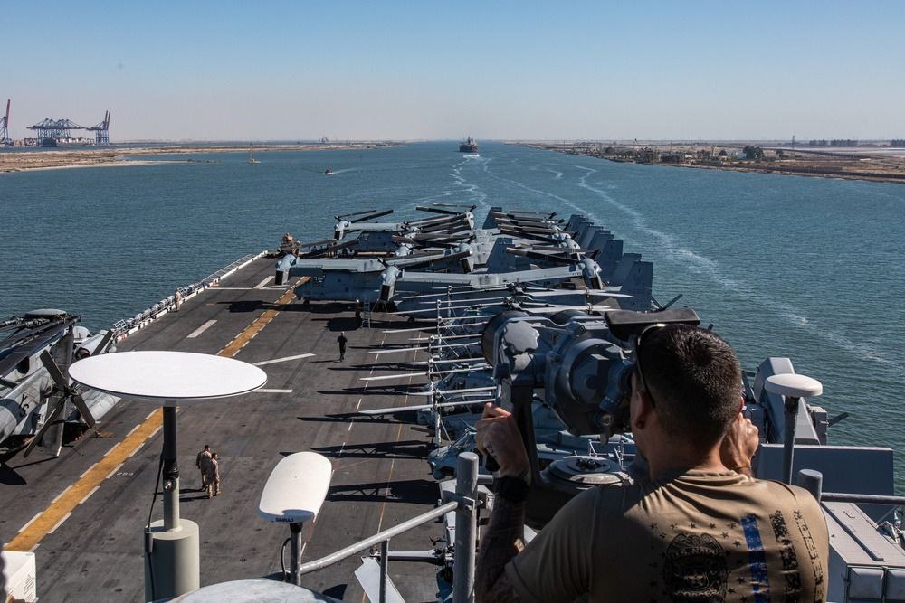 The U.S. Department of Defense deploying the #USNavy's USS Bataan #LHD50 and USS Carter Hall #LSD50 amphibious assault ship's, with about 3,000 Marines of the 26th Marine Expeditionary Unit to the Arabian Gulf amid tensions with #Iran and #Russia in the #MiddleEast.