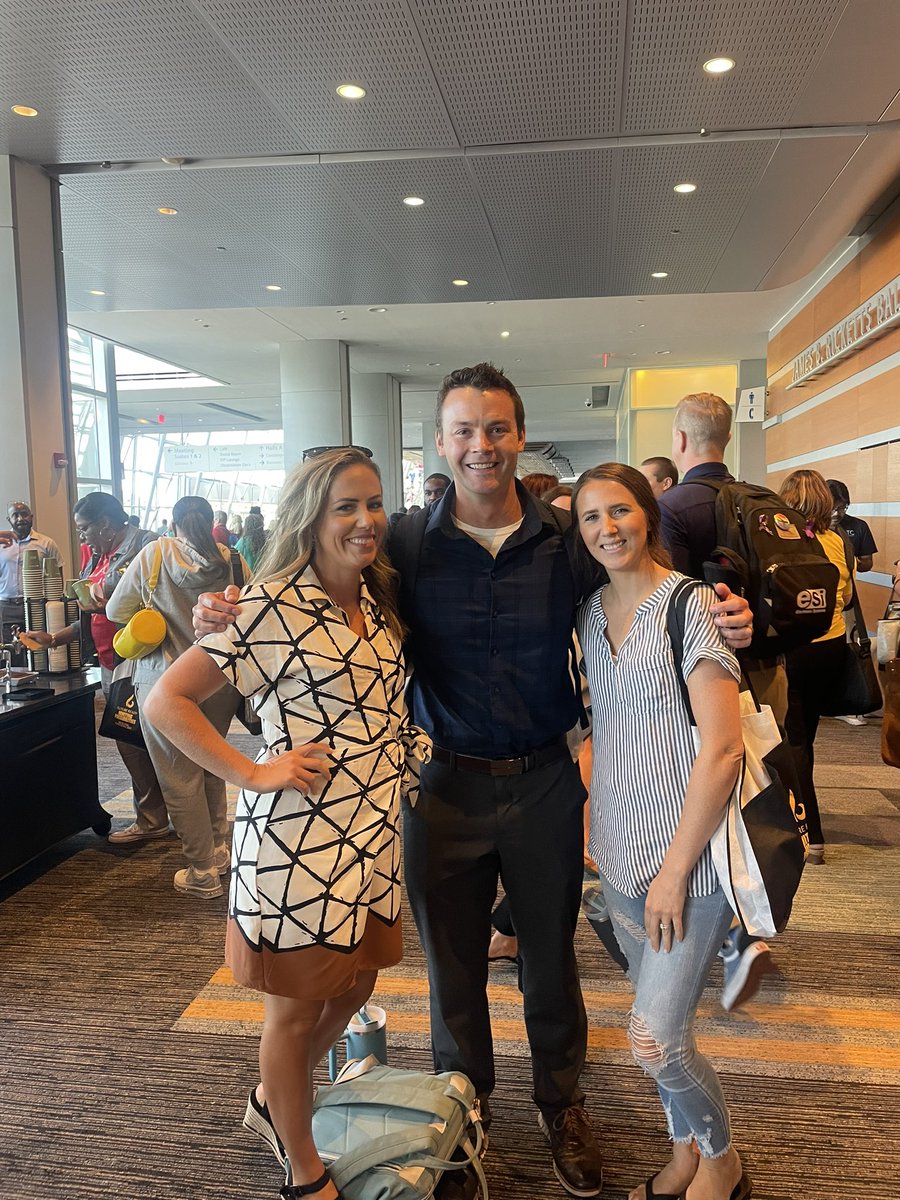 <a href="/vbschools/">VBSchools</a> DTAL Summer conference was a success.  Educators run in the family #proudbigbrother awesome session <a href="/AngelaRyan_VB/">Angela Ryan</a>