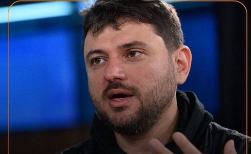 martinezmerce18's tweet photo. 🛑Interesante lo de Juan Grabois
Se sabe que tiene tres cooperativas funcionando en un mismo domicilio en el que habían ingresado en sólo 12 meses más de 432 millones de pesos. Allí funcionaban las oficinas de Juan Grabois de la CTEP. !
Pero tenemos 73% de niños pobres https://t.co/sDWAPonGHy