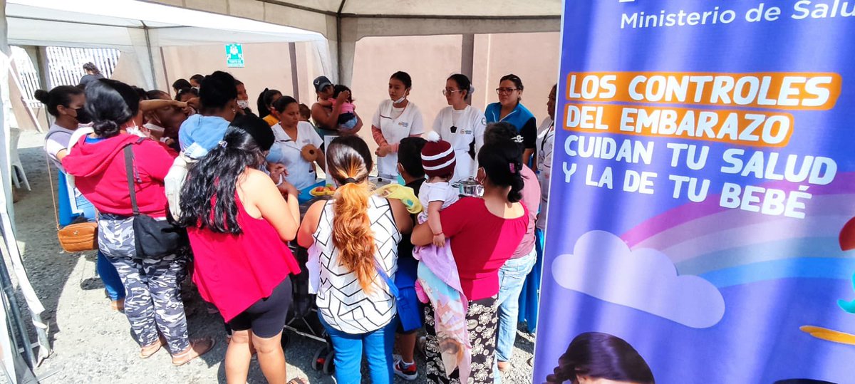 Salud_Guayas's tweet photo. #Durán | Personal de Promoción de la @Salud_Ec y @InfanciaEc realizan una casa abierta en conmemoración de la Semana Mundial de la #LactanciaMaterna, con actividades lúdicas como el uso de títeres. 

#InfanciaConFuturo https://t.co/uldbPxXUCe