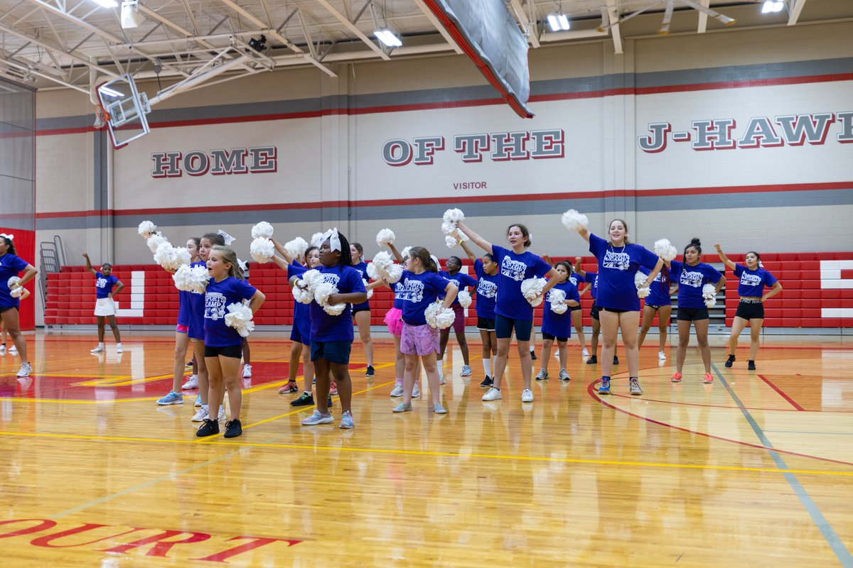RPS205's tweet photo. Roughly 600 students in grades 4-8 joined the RPS 205 Summer Sports Camps this year! Each camp offered a variety of different sports &amp; took place at our high schools &amp; the UW Sports Factory over the course of 5 weeks. Thank you to our dedicated staff and coaches! https://t.co/OjwpU7VlAs