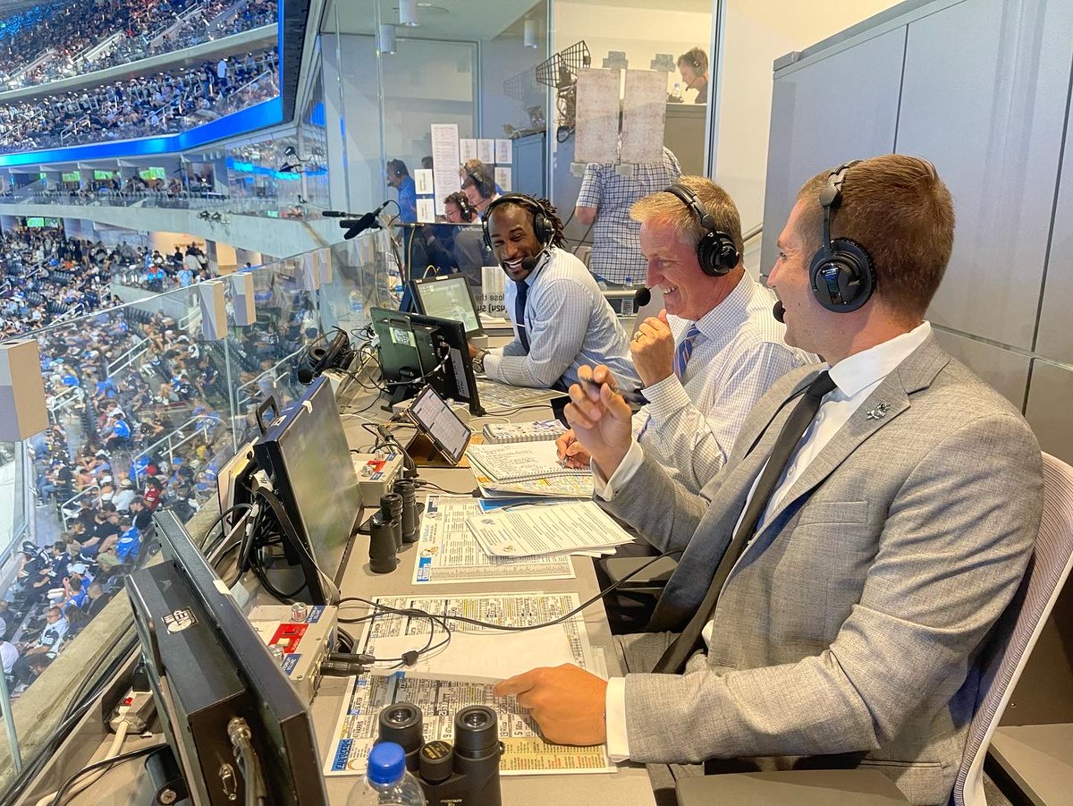 Kyle_Youmans's tweet photo. Excited to be back in the NFL booth for Saturday's matchup between Dallas & Jacksonville! Can't wait to be on the call alongside my guys @IamSTANBACK and @CBS11BillJones. #JAXvsDAL