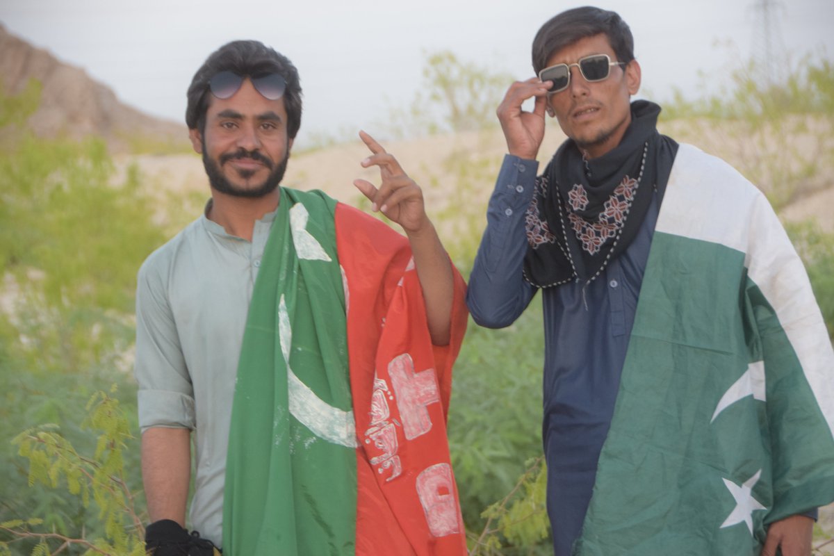 Hussain14576728's tweet image. ملک  تب ترقی کرتا ھے
جب فیصلہ پر ھو .
#Progr