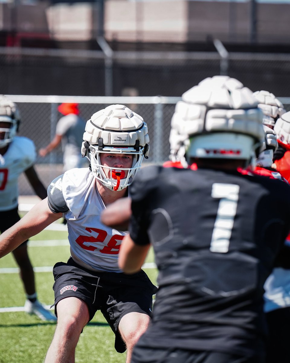 UNLV Football tweet media