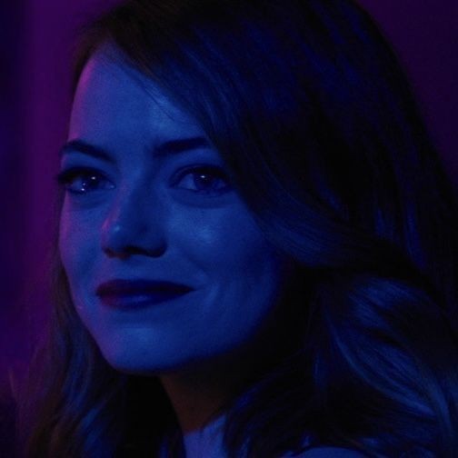 BlackFilmsOk's tweet photo. Emma y Ryan hacen todo bien... Cantan, bailan, actúan increíble y tienen una química hermosa. 

No es solo una historia de amor, también es una historia sobre como cumplir tus sueños puede dejar atrás cosas que amas y como lidiar con las frustraciones de un artista. 

La mejor https://t.co/GhzT3jNZMN