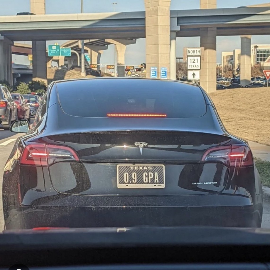 Pericles tweet media