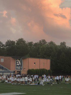 NorthviewTitans's tweet photo. “Opening Day” was awesome! From our Senior Sunrise to engaging our Titans with warm hellos, fist bumps, and getting to know you activities, we’re ready for the ‘23-‘24 school year. #TeamTitans @FultonCoSchools https://t.co/1DOwKxd4LJ