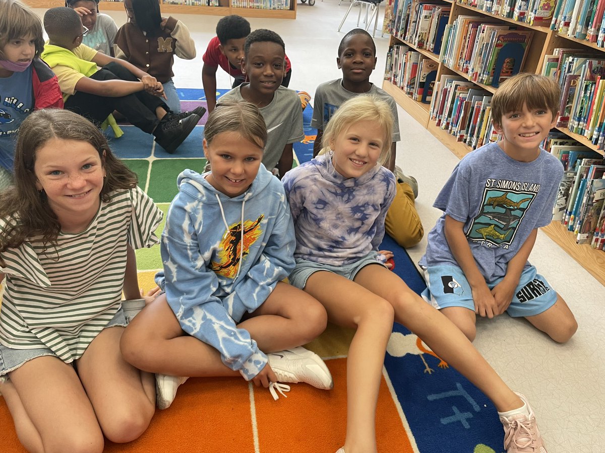 Mrs. Lander tweet media