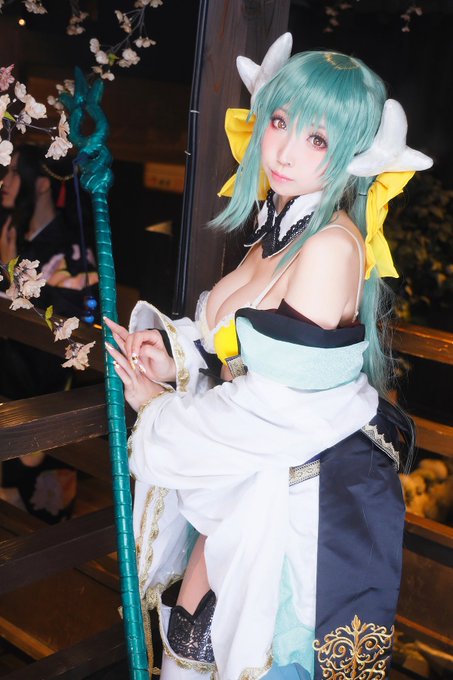 Twitterのコスプレ画像10