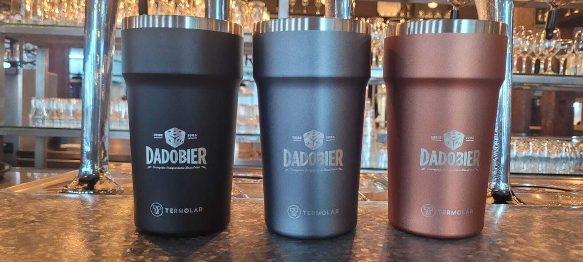 DBdadobier's tweet photo. Fica frio! Com os novos copos térmicos da Termolar em parceria com a Dado tu mantém o sabor do teu chopp na medida certa até o último gole! 🍻❄ Garante o teu: https://t.co/HFKFuaJSGK
#dadobier #cerveja #cervejaartesanal #cervejabrasileira #termolar https://t.co/9amgvFsEYp