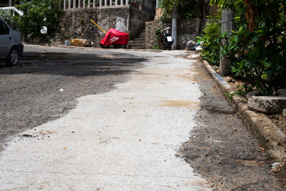GriseldaMtzMtz's tweet photo. Hicimos #EntregaDeObra hidráulica con #CAPDAM en colonia Bellavista, Manzanillo. Conocemos las condiciones de las calles en nuestro municipio, es por ello que antes de una pavimentación atendemos los drenajes y líneas de agua potable para garantizar un mejores servicios. https://t.co/ymXcEyjcEh