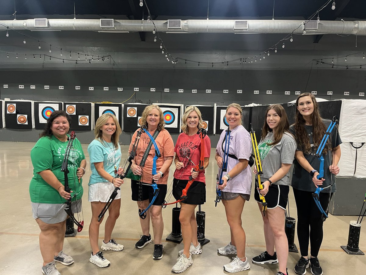 Perfect first day back together for JES teachers! It is easy to smile with this awesome fourth grade team! #JESFamily <a href="/Jack_D_Johnson/">Jack D. Johnson</a> <a href="/KendraCheek87/">Kendra Cheek</a> <a href="/82randalldragon/">Kathy Randall</a> <a href="/Anderson_4JES/">Nicole Anderson</a> <a href="/ms_lee17/">Ms. Lee</a> <a href="/miss_monrad/">Ms. Monrad</a>