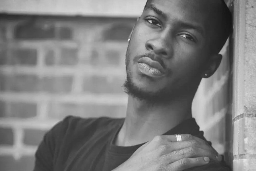 O’Shea Sibley was a dancer. He was a light.

He was brutally killed in Brooklyn, NY while dancing to a Beyoncé song.

We must put an end to anti-Black, anti-LGBTQIA+ hate and violence in our society. 

We must protect our LGBTQIA+ siblings. 

Rest in Power.