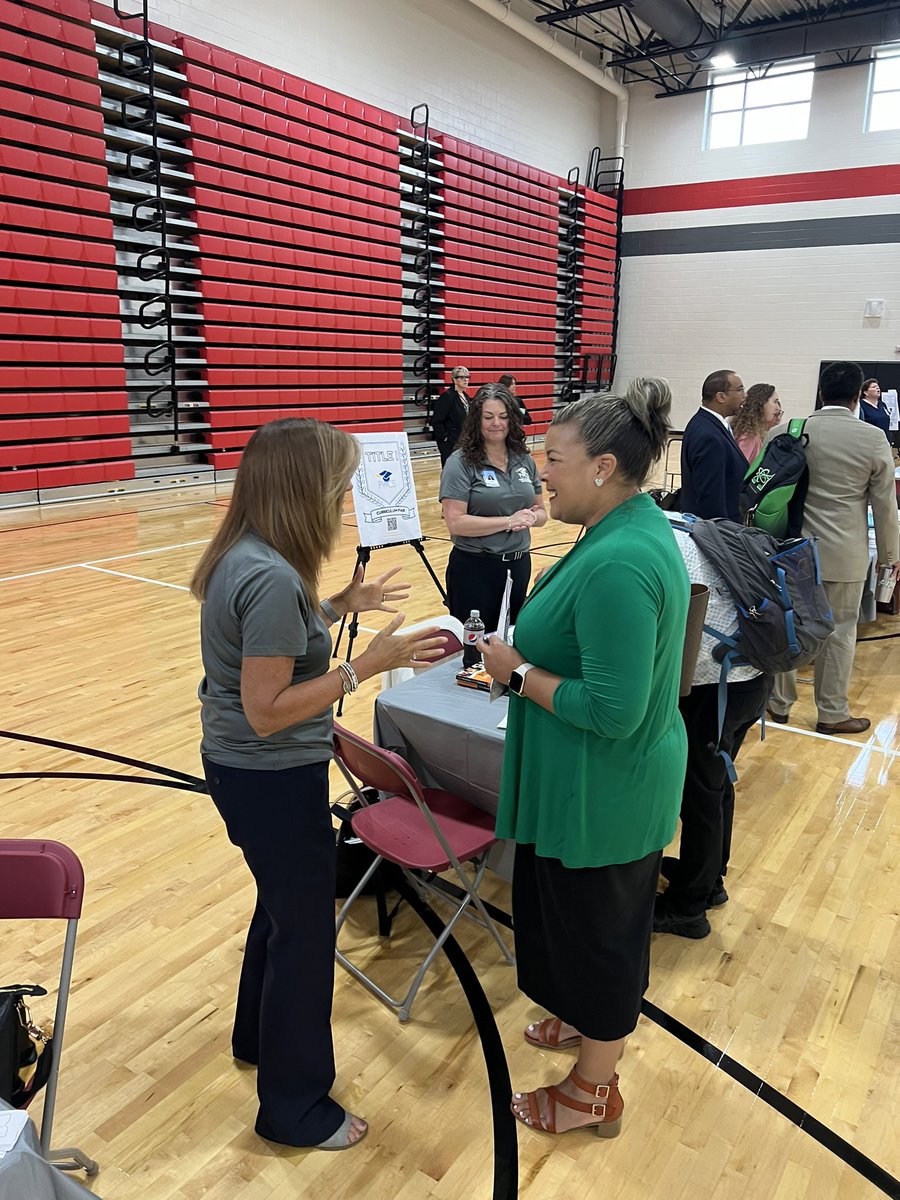 TheColon_s's tweet photo. Today’s Academic Fair was the perfect representation of a book I dearly love. @priyaparker our teams practiced the art of connection and honored everyone’s contributions in support of students. What a magical way to get us started for the new school year. https://t.co/wONlK9PZ0P