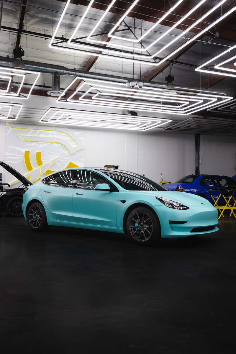 sin45116's tweet photo. Experience the future of driving at our electric car expo. ⚡🌱 Join us for a virtual tour of eco-friendly and high-performance EVs. #ElectricVehicles https://t.co/0R7YUvG7iV
