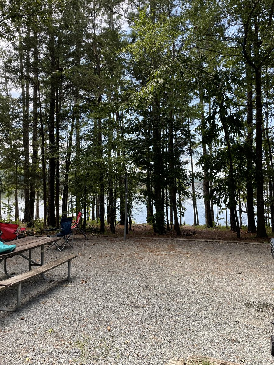 KellyCerro's tweet photo. @NCWeatherhound Kinda worried about where we are. Currently camping at Jordan lake in a travel trailer. 😳🤦🏻‍♀️ https://t.co/ieOCrJAghg
