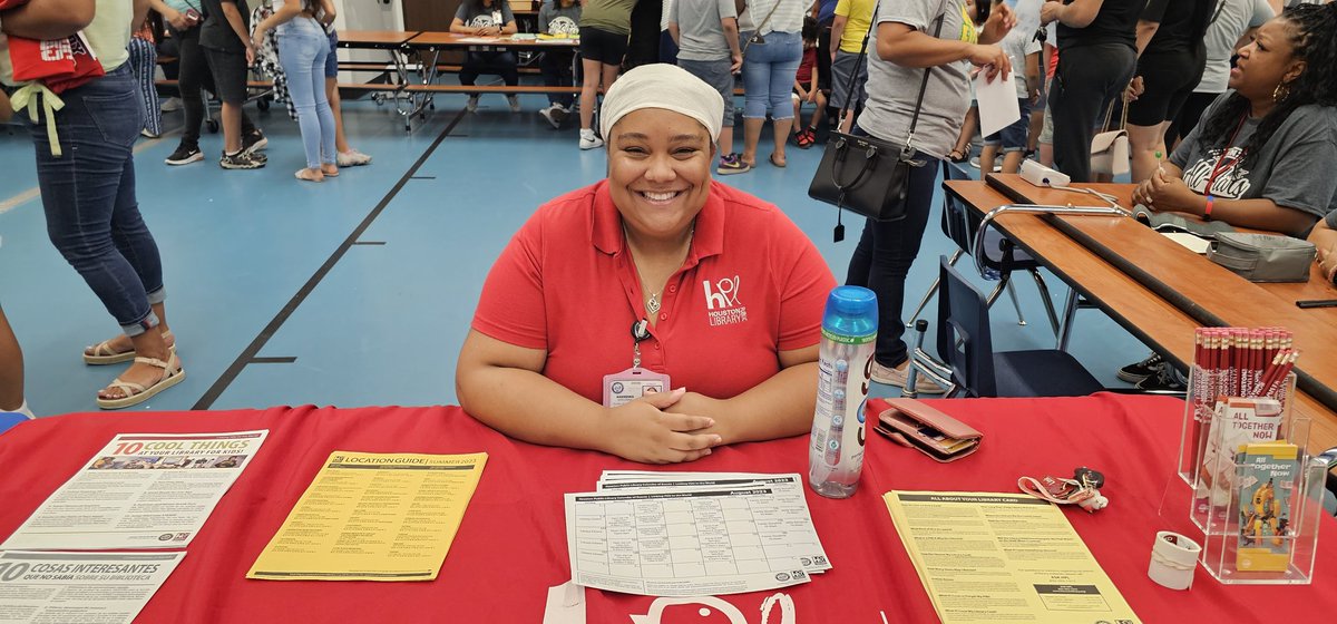 Edith Thomas (@edith_thomas2) on Twitter photo Thank you <a href="/houstonlibrary/">Houston Public Library</a> for helping out with our Meet The Teacher! <a href="/KennedyCougs/">Kennedy Elementary</a> #TeamExcellence #TrainExecuteWin 📚📖 Thank you <a href="/houstonlibrary/">Houston Public Library</a> for helping out with our Meet The Teacher! <a href="/KennedyCougs/">Kennedy Elementary</a> #TeamExcellence #TrainExecuteWin 📚📖
