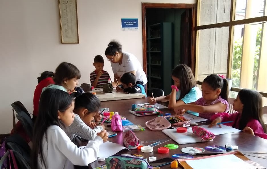 araquejesus21's tweet photo. Alcalde Jesús Araque impulsa cursos vacacionales en Casa de la Cultura “Golfredo Rojas Bencci” https://t.co/hRdxDJ4zvc