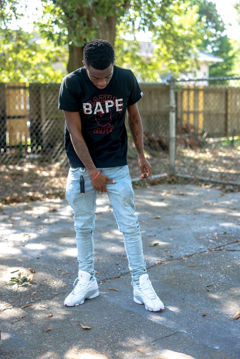 tharealtinnyy's tweet image. It Been Up W Me Lately Ian Trynna See Down👎🏾👻 #FreeDee #LongLiveDoodyBlack