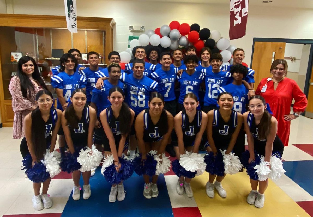 JJHS Cheer 💙 tweet media