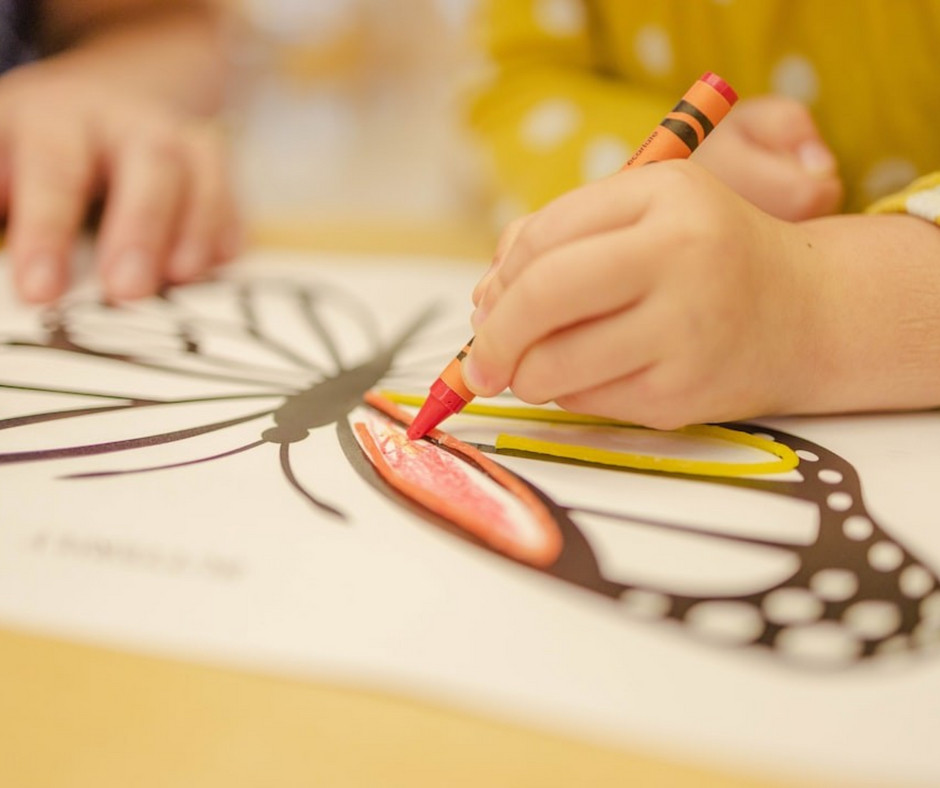 68 Things to Do with Your Kids When It’s too Hot to Play Outside  - bit.ly/3OnDQWQ
