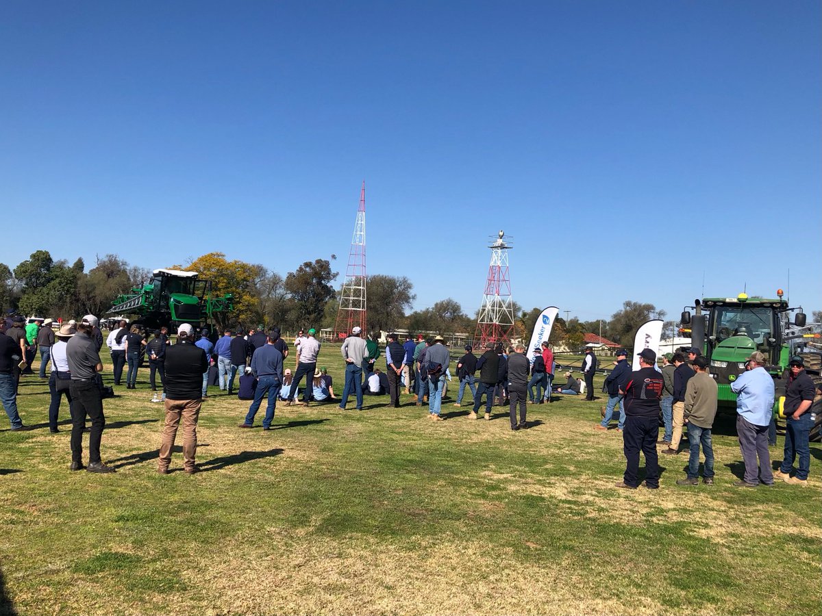 AuNutrien's tweet photo. WeedSmart Week Wrap-up ๐ฟ
Last week our agronomists and growers traveled from across Australia to attend WeedSmart Week in Dubbo. Check it out!
#WeedSmartWeek #goingfurther #feedingthefuture https://t.co/pig1cJCOK5