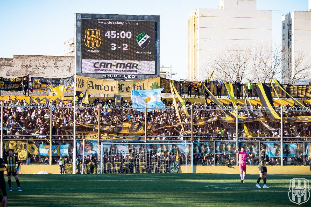 PorOlimpo's tweet photo. Nos las pasamos discutiendo con hinchas de clubes que, además de no existir en materia futbolística, se pelean entre ellos para ver quien es nuestro clásico. Acá tienen la cancha llena con la venta de entradas más cara de la historia del Federal A. 

No hay nada igual 💛🖤 https://t.co/LItCwVRMqP