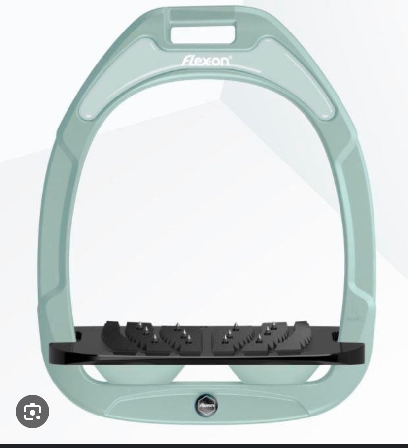 fourfaults's tweet image. i would simply be unstoppable