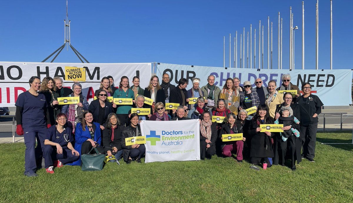 Doctors for the Environment stand as allies with NT paediatricians against Beetaloo and Middle Arm #DontFrackOurHealth #SayNotoBeetaloo <a href="/AlboMP/">Anthony Albanese</a> <a href="/Bowenchris/">Chris Bowen</a>
