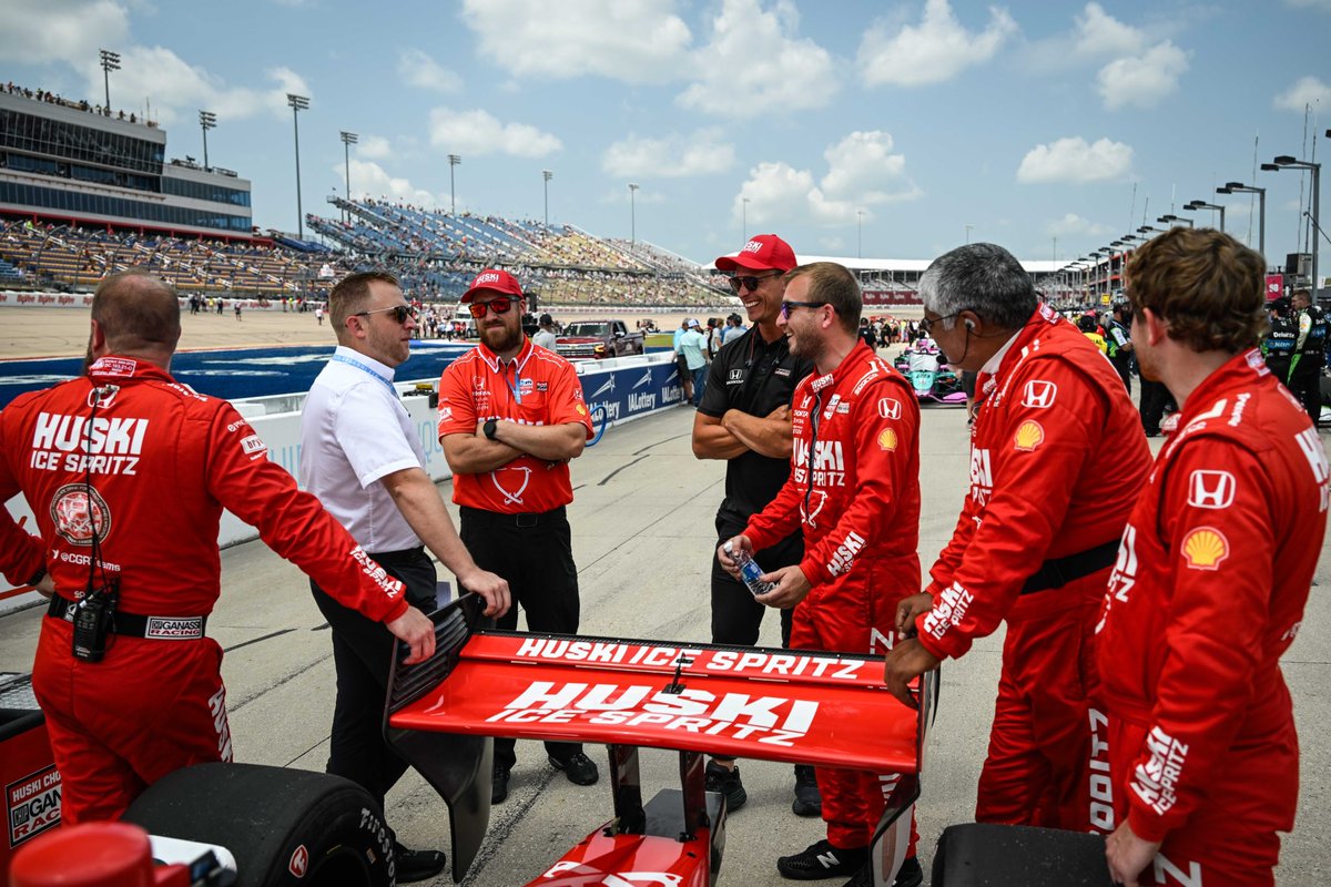 No. 8 <a href="/huskiicespritz/">Huskiicespritz</a> crew appreciation post 🤜🤛