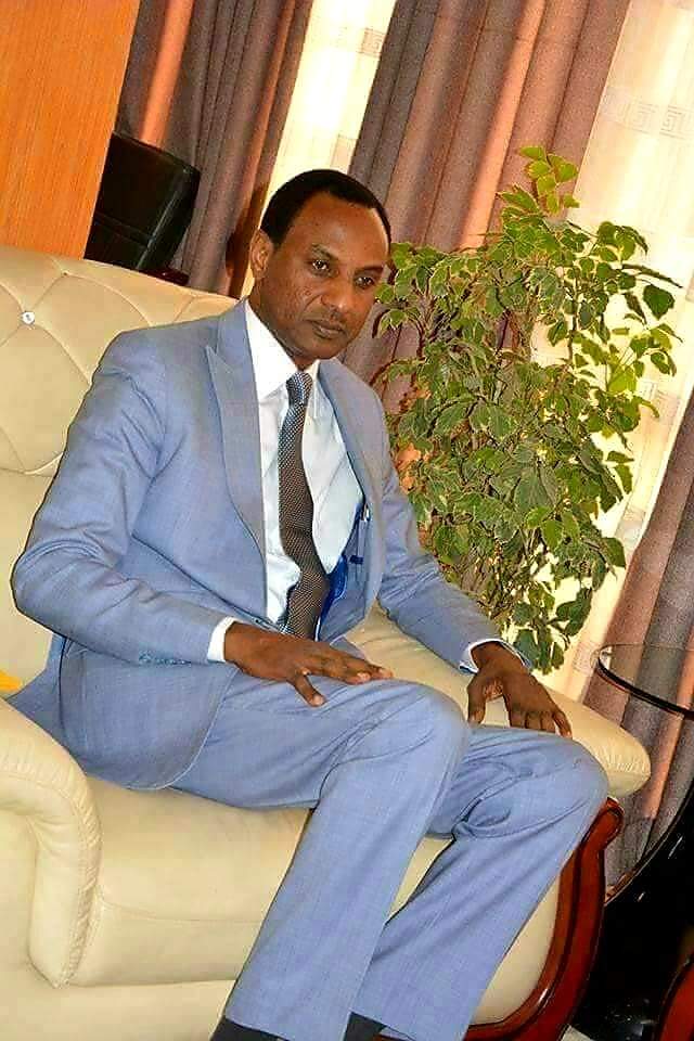 عاجل
تعيين وزير الاقتصاد السابق السيد الأمين زين علي رئيسا لحكومة الفترة الانتقالية.