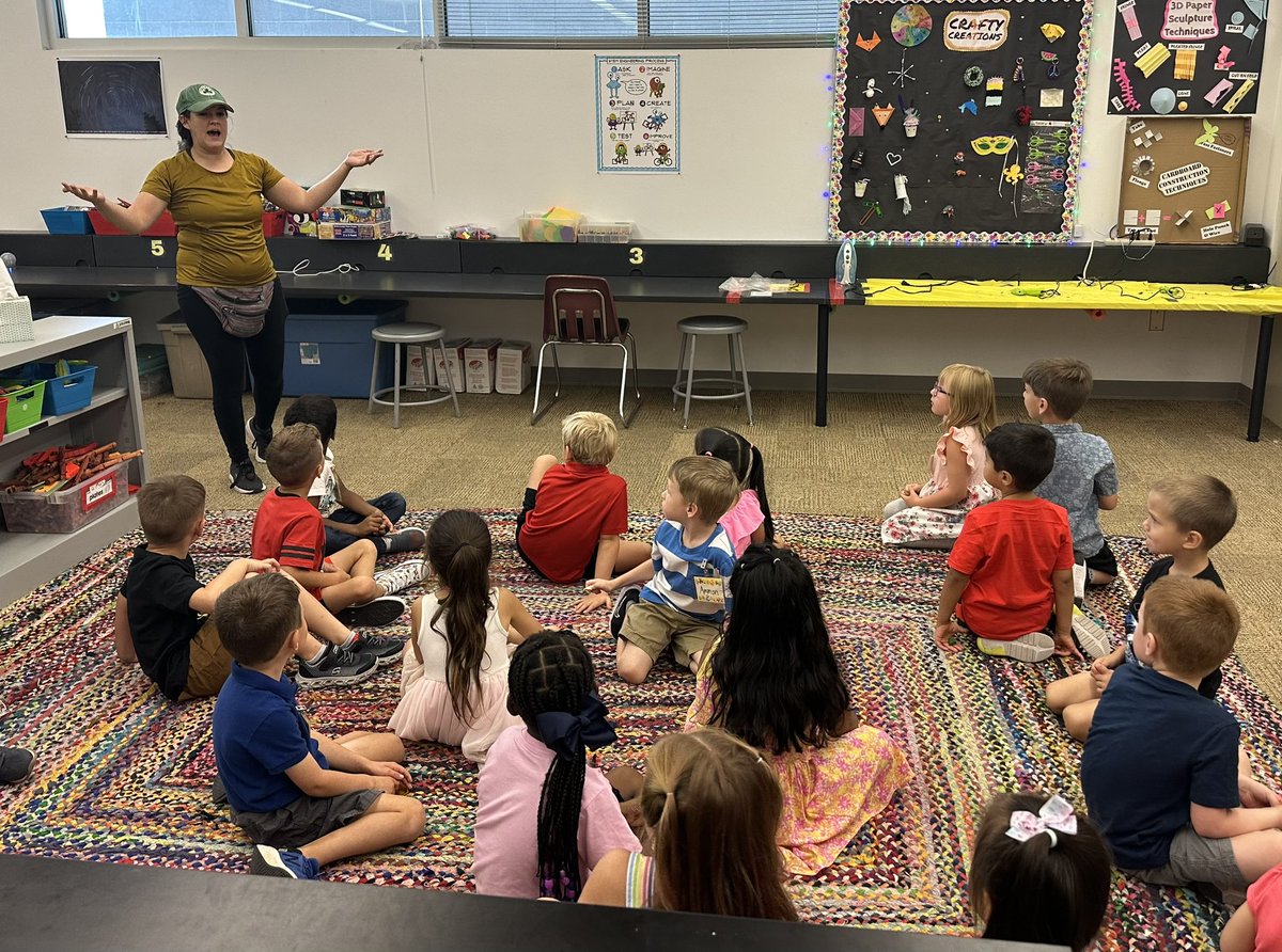 Welcome to our incoming kindergarten students! It’s going to be a great year!! #ClassOf2036 #OneGOK <a href="/APS_Elementary/">APS Elementary Schools</a> <a href="/ABQschools/">Albuquerque Public Schools</a>