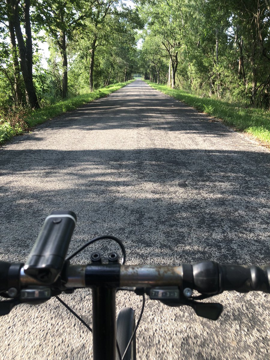 Larry Lovel tweet media