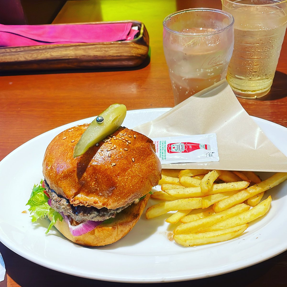 アメリカンバーガー - Search / X