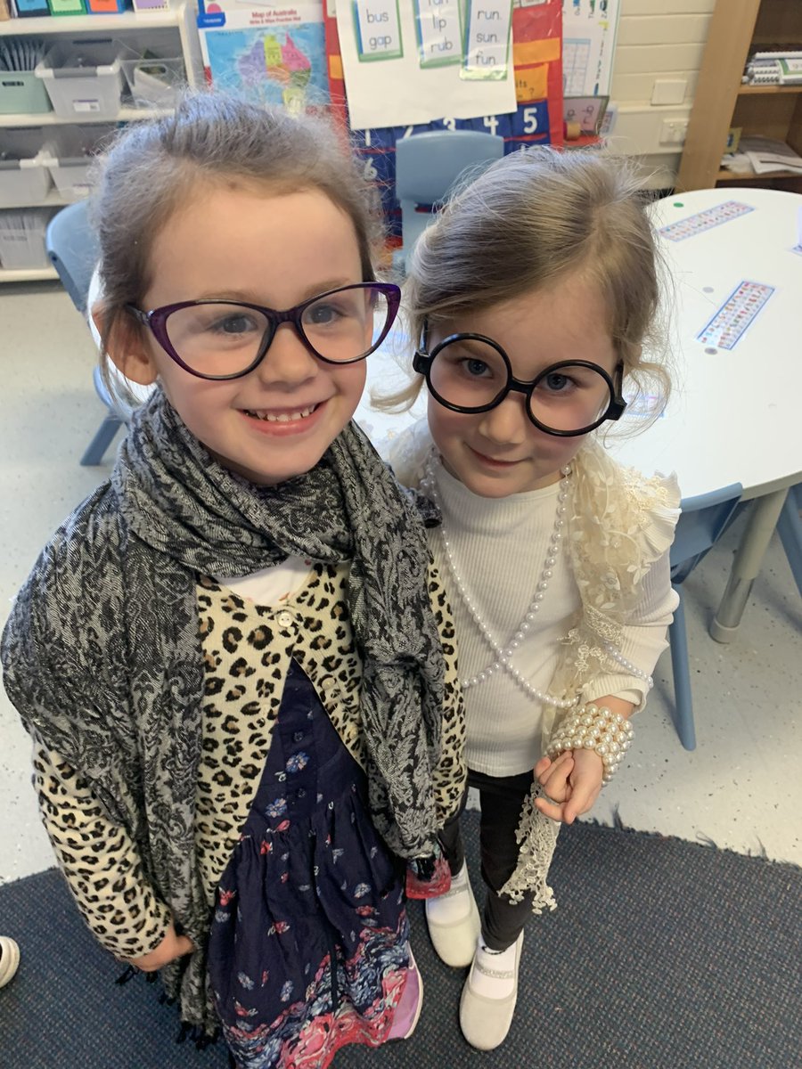 LucieMc80's tweet photo. Loving our #glammas and lil old humans for 💯 days in Pre Primary @NewmanCollegeWA @MrRyanvB @jane_short2 @eddibatts @JustinKirry @CatBYoung @simon__martino @stuey_mac @MrsBAMurphy #loveofwork #familyspirit https://t.co/bwLgNZJvhA
