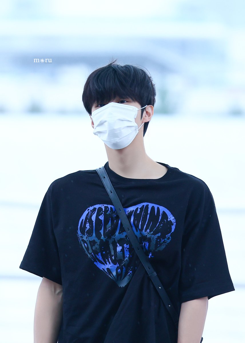 𝐦❄︎𝐫𝐮 tweet media