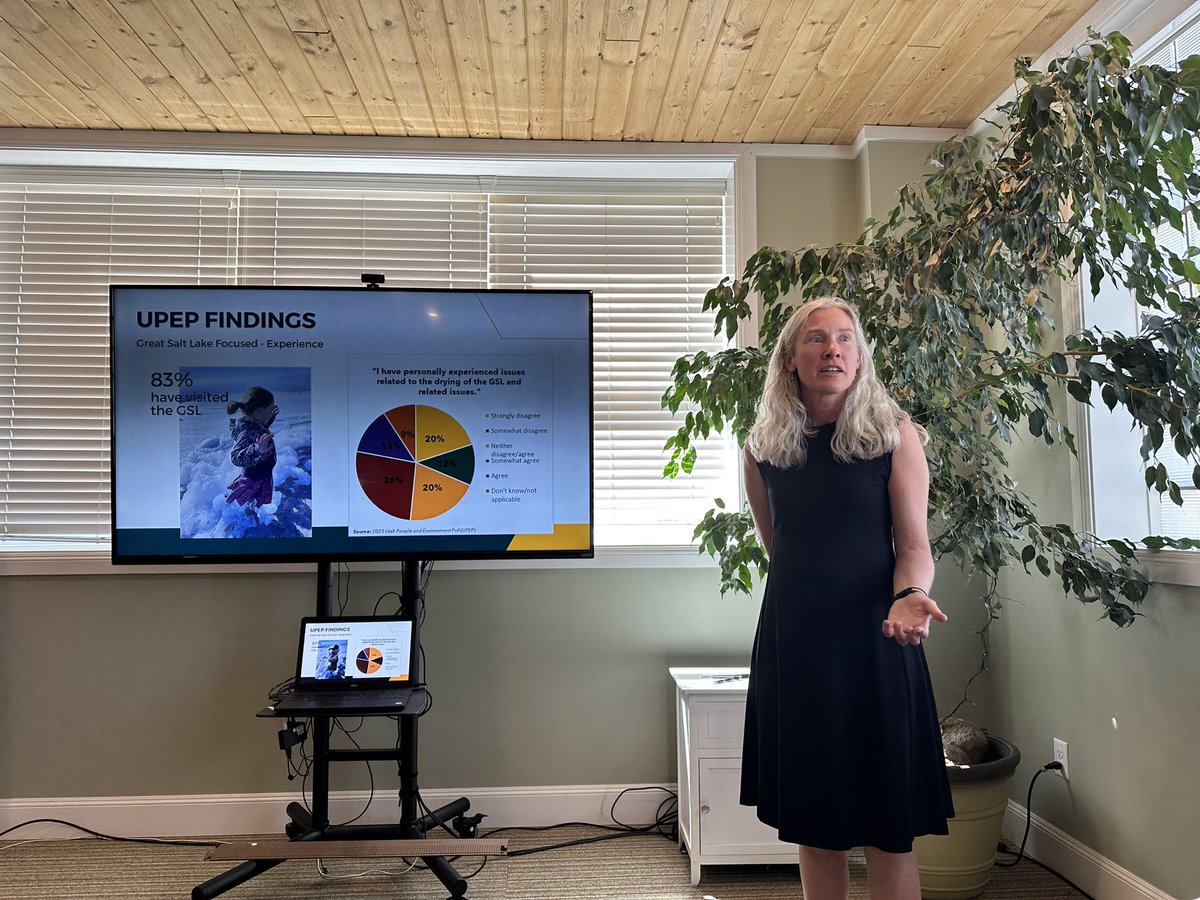 Jessica Ulrich-Schad tweet media