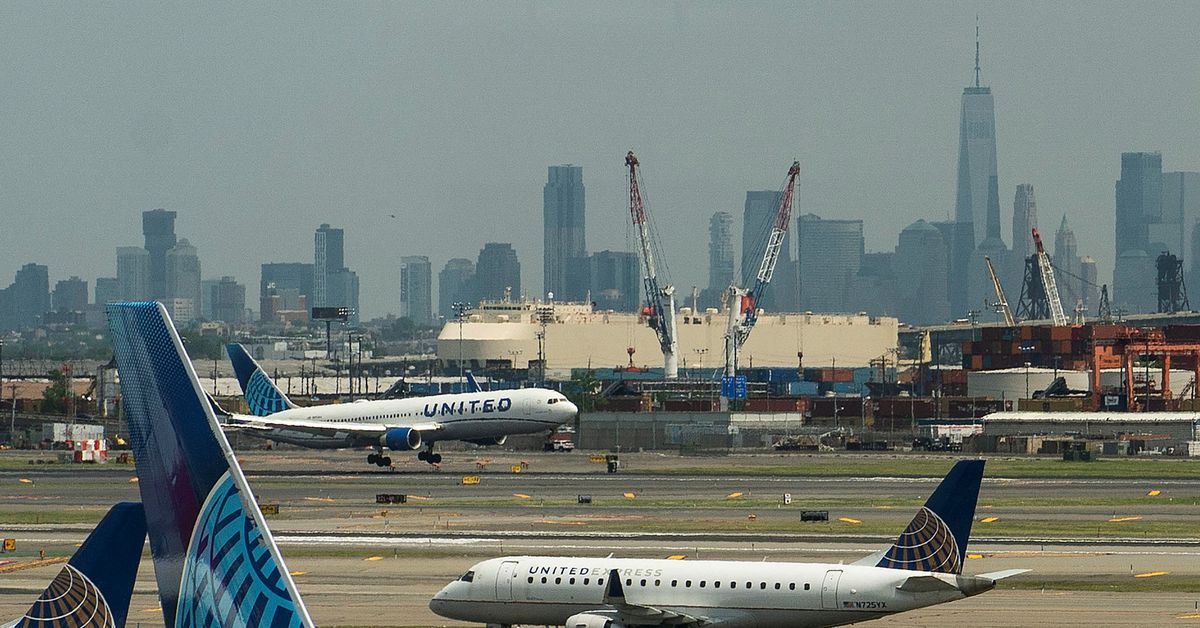 United Airlines details temporary Newark, New Jersey airport flight cuts https://t.co/HErEiPSGq9 https://t.co/kRJOPfaPBa