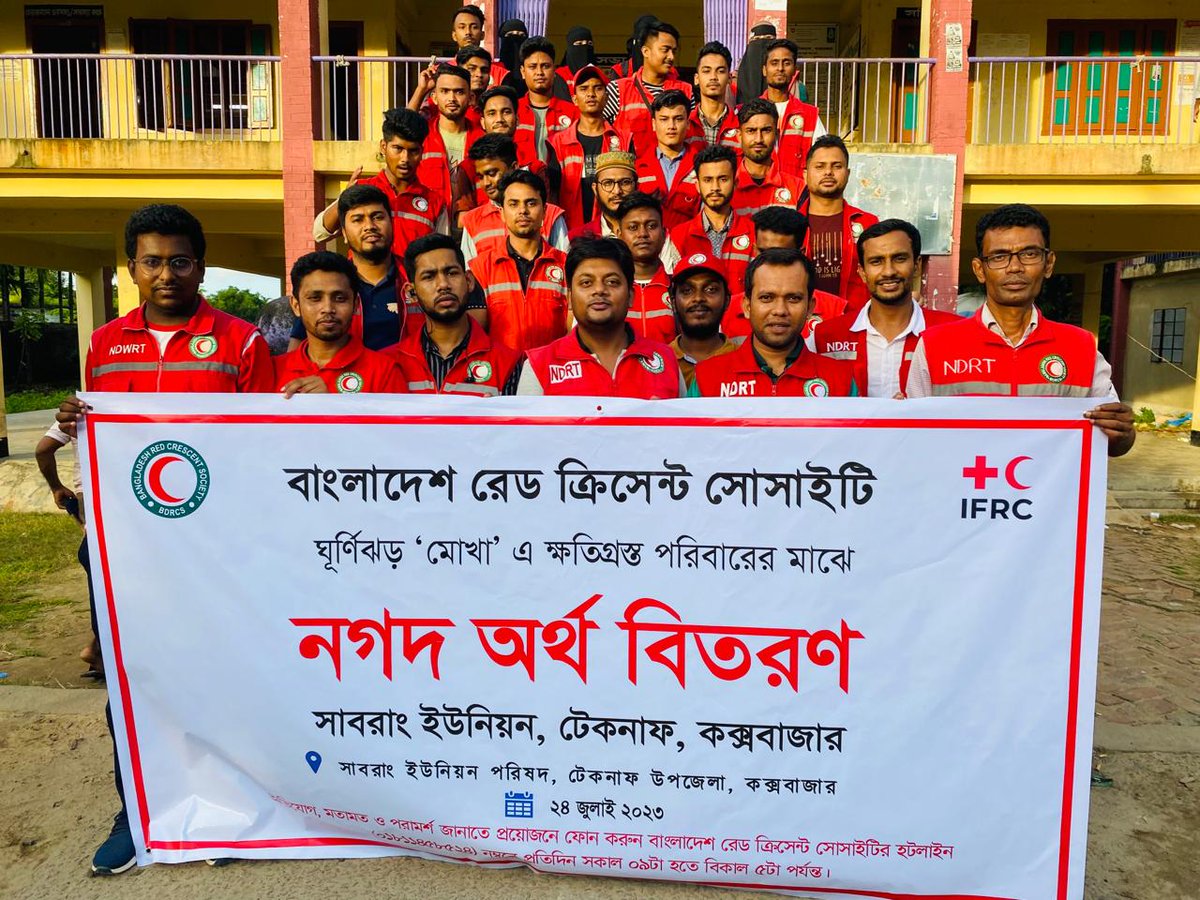 sanjeevkafley's tweet photo. @BDRCS1 @ifrc reached #Cyclonemocha  affected 2250 families of Sabrang union of Teknaf upazila, Cox's Bazar with BDT 5000/ familes as cash grant. Thankyou to donors for @IFRC_DREF.

Electronic money transfer services are effective &amp; realiable.  

Cash gives better options. https://t.co/BXM9hrH0kp