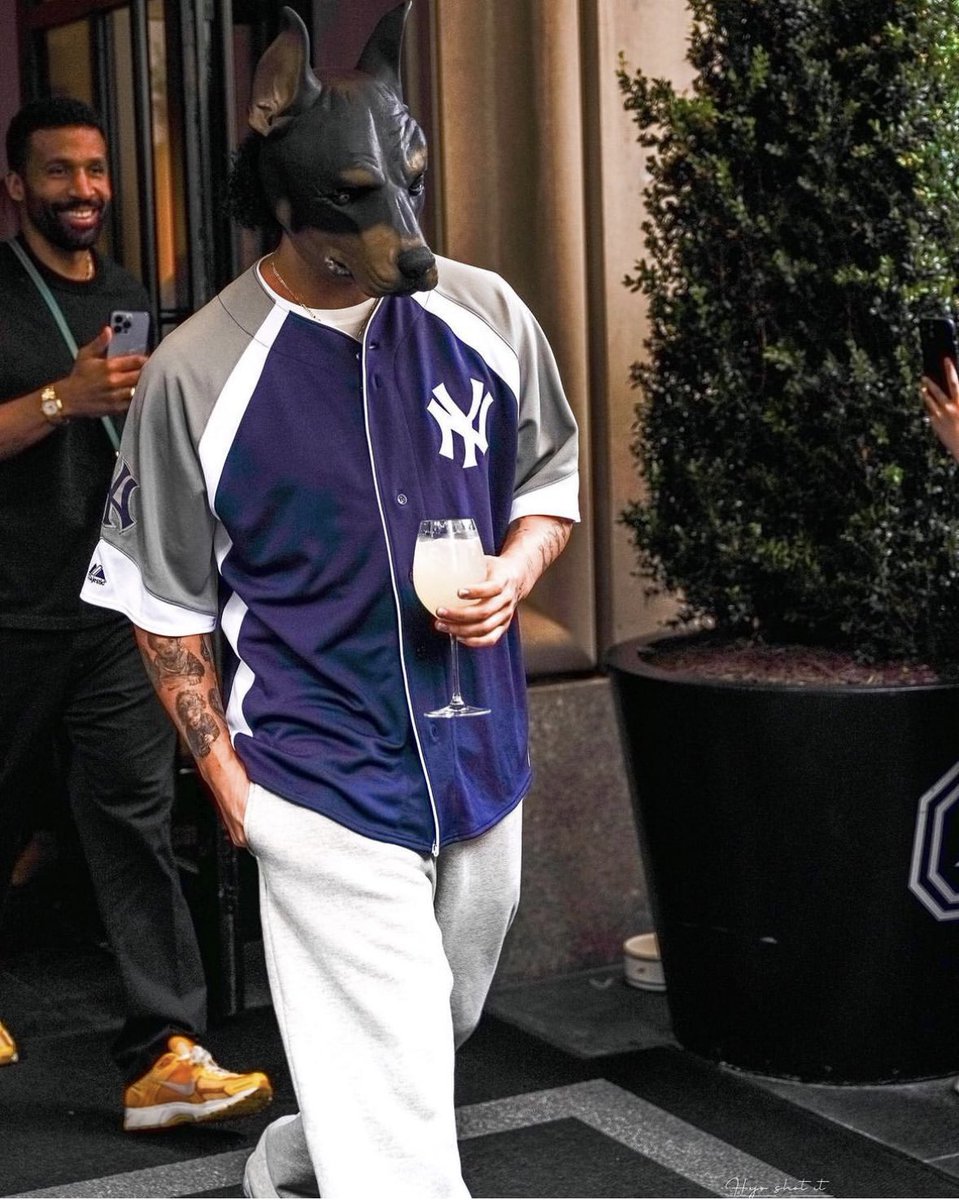 ¡Drake acaba de anunciar que su próximo álbum “For All The Dogs” saldrá en dos semanas!