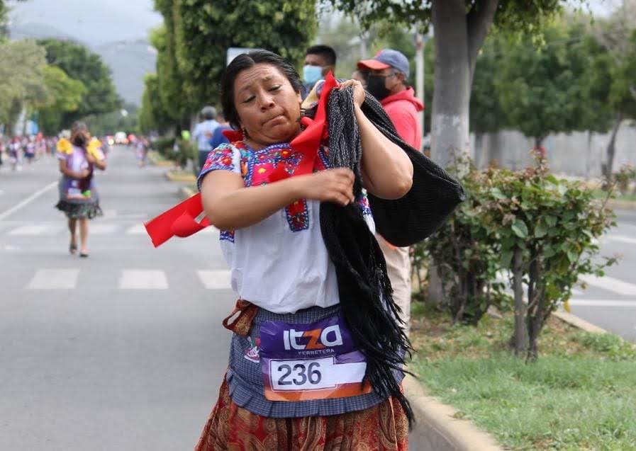 Andricssty's tweet photo. En #Tehuacán, amagan con no permitir que se realice la Carrera de la Tortilla, acusan diferentes problemáticas con la autoridadde Santa María Coapan, por lo que dieron de plazo hasta el 5 de agosto para que se rinda un informe sobre los recursos que se destinan a las autoridades. https://t.co/7aR2mYhKN5