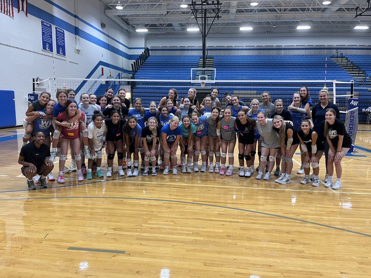 🏐 All American Camp 🏐
Day 3
A full day of 6v6 competition! Highlight of the day was the Q/A session where our camp coaches shared their playing experiences with our players! Thank you @maggienedomaa <a href="/madfogg/">maddie fogg</a> <a href="/_jilliegrant_/">jillie ♐︎</a> Griere Hughes for investing our program!! 🫶