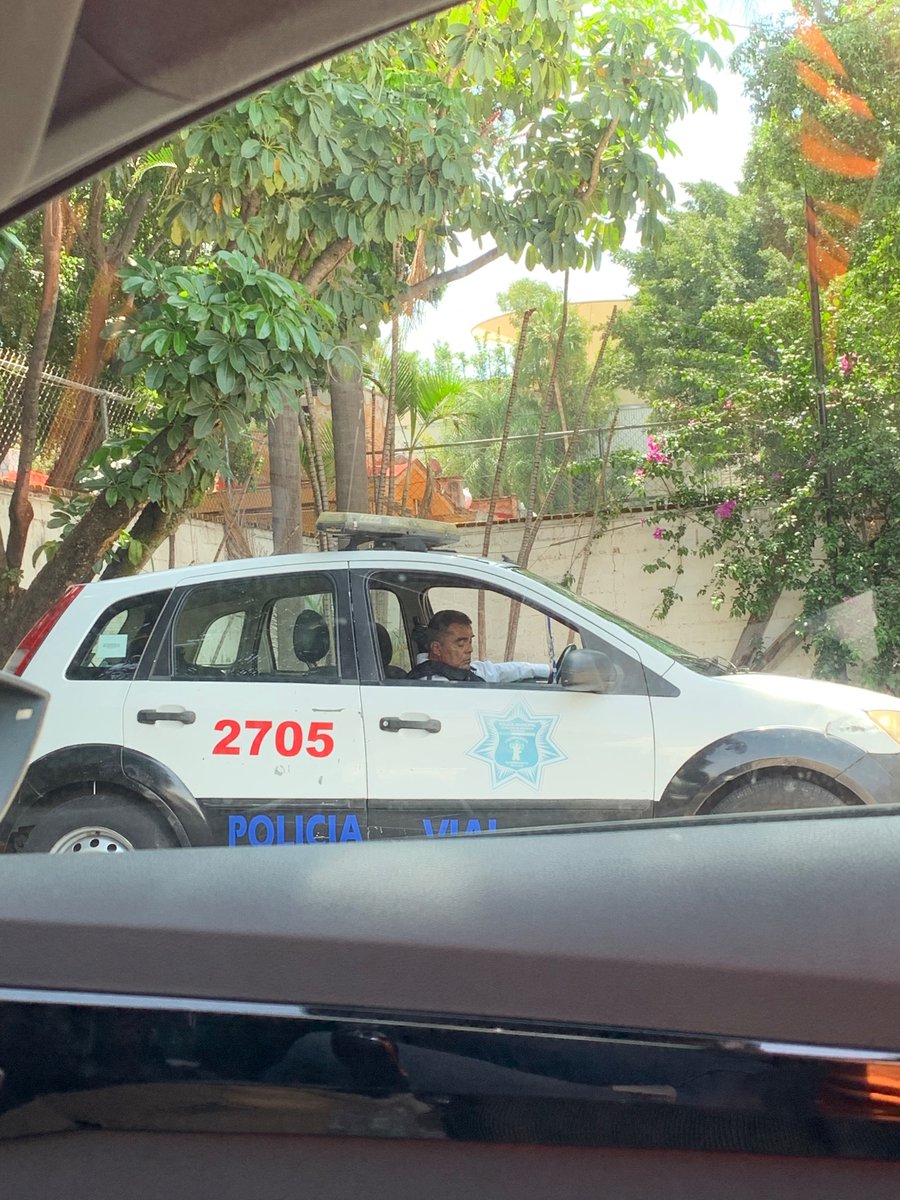 alejandrom's tweet photo. @CES_Morelos lo bueno es que siempre están atentos de la ciudadanía https://t.co/kqFDM2z7w9