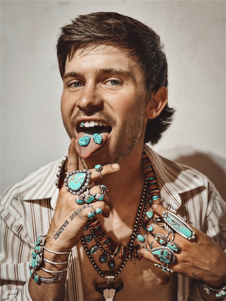 yourfavkeegan's tweet photo. “Stone cold fucking monster”
•
#theturquoisekidd https://t.co/7oa2cf9nvq