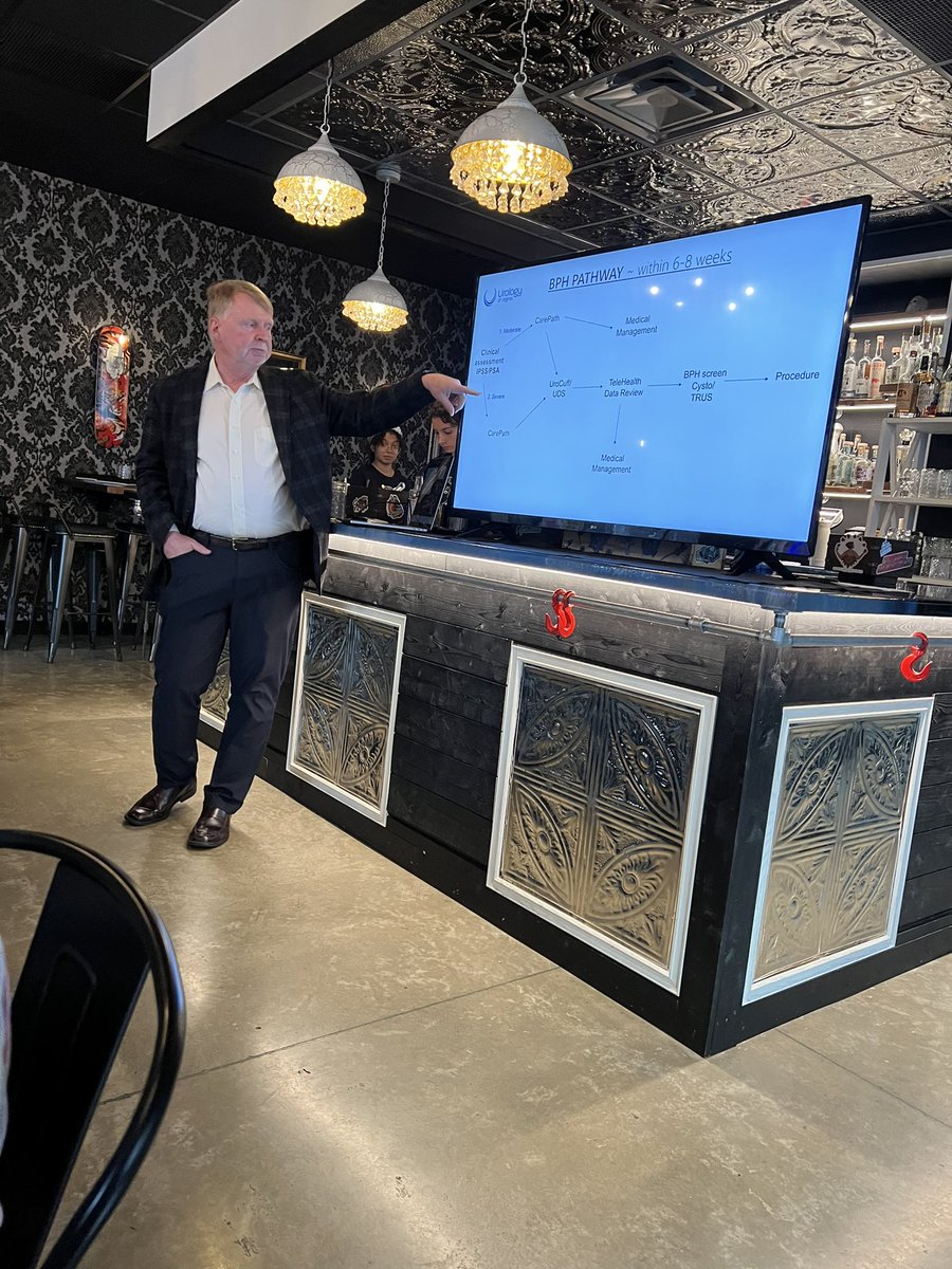 SanaSiddiquiDO's tweet photo. Continuing the evening at Tatu Taco with a great presentation from Dr Eure on the most recent data from @UroLift https://t.co/0W2VIJGFMM