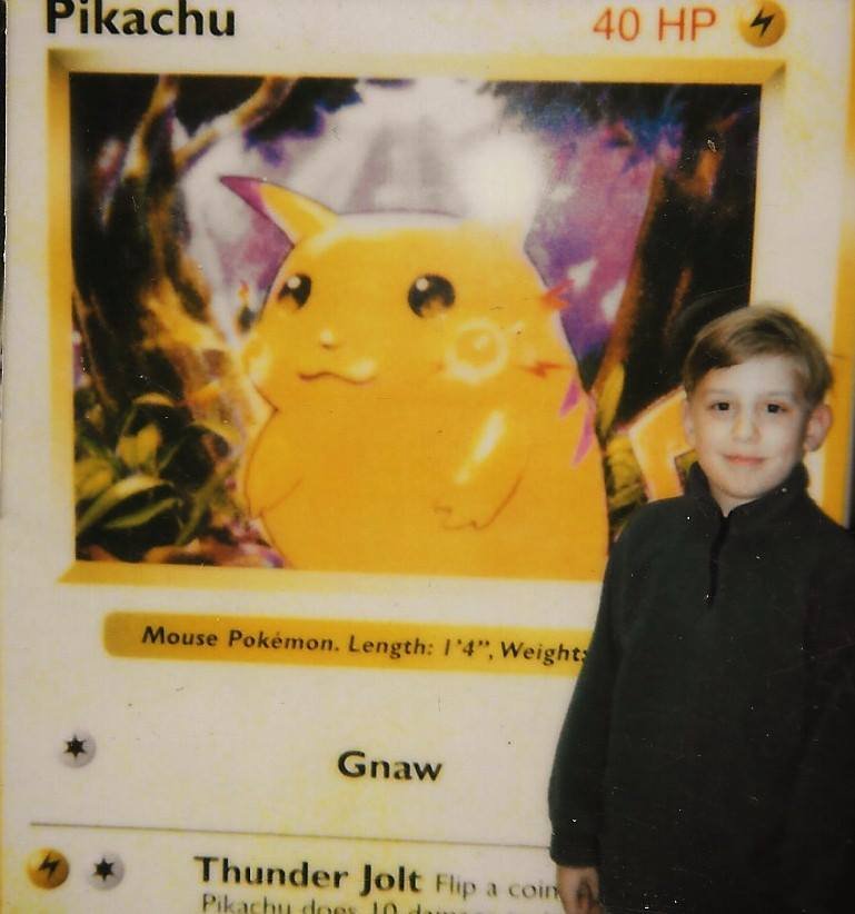 Ready_To_Role's tweet image. You may be cool, but are you 6-year-old me standing in front of a giant Pikachu card cool?

#pokemon #pikachu #tcg