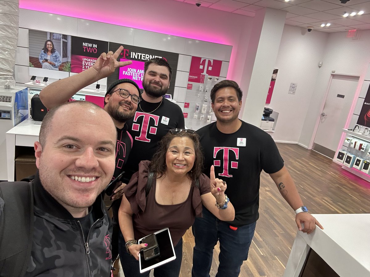 Kevin Murray (@kevinmurray3) on Twitter photo Always a fun day with <a href="/Dfelix01Dina/">Dina Felix</a> we’re ALL IN to WIN with P360! <a href="/InMeeksOpinion/">Micaela Fryar</a> <a href="/rwashley1/">Rob Ashley</a> Always a fun day with <a href="/Dfelix01Dina/">Dina Felix</a> we’re ALL IN to WIN with P360! <a href="/InMeeksOpinion/">Micaela Fryar</a> <a href="/rwashley1/">Rob Ashley</a>