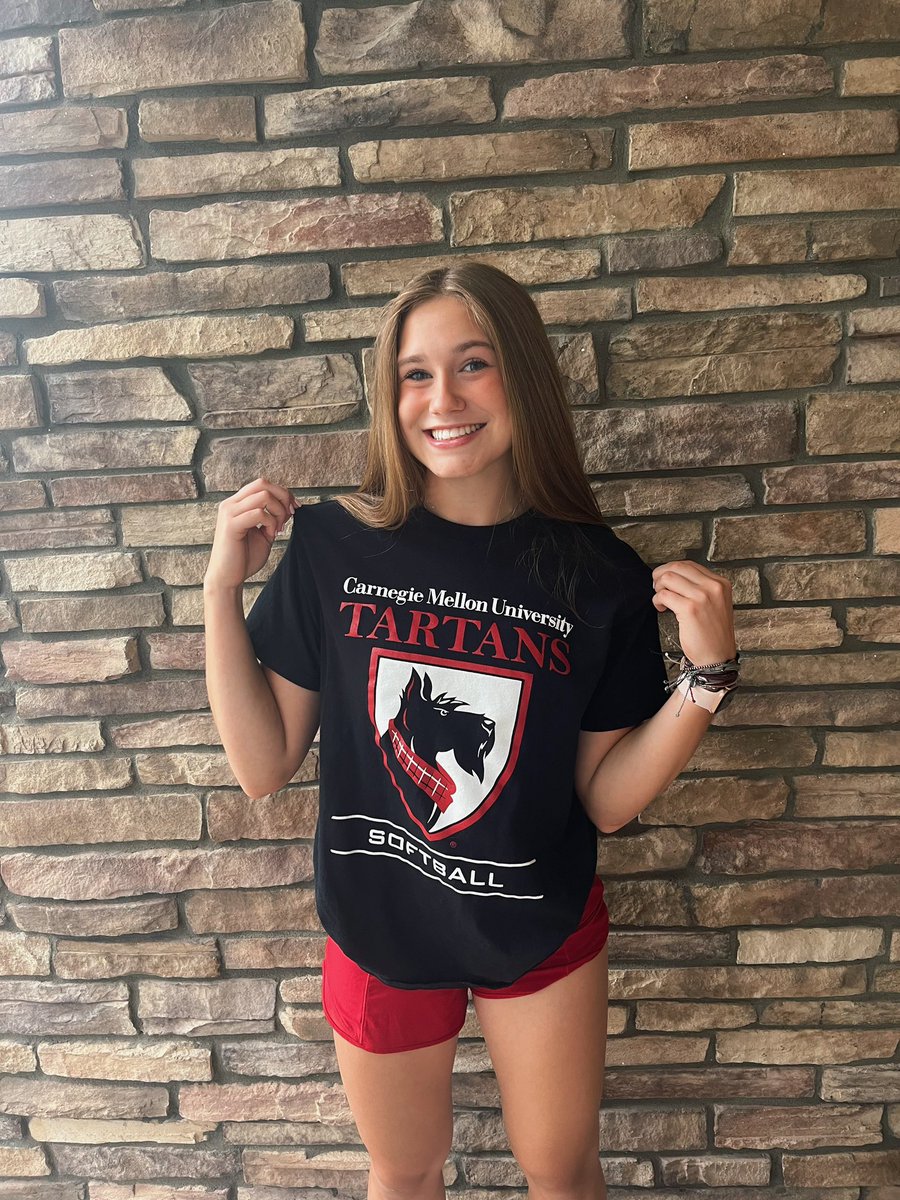 ReaganDiamond13's tweet photo. I’m truly honored to announce my commitment to Carnegie Mellon University to continue my academic and athletic career. Thank you to everyone who believed in me and an even bigger thank you to Coach Harrison for helping me achieve my dream. Go Tartans ❤️🖤 https://t.co/Iw9QRVNxUY
