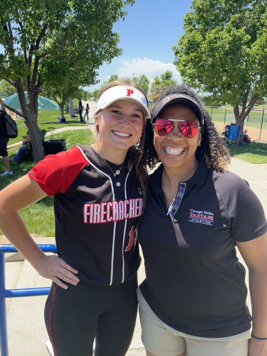 ReaganDiamond13's tweet photo. I’m truly honored to announce my commitment to Carnegie Mellon University to continue my academic and athletic career. Thank you to everyone who believed in me and an even bigger thank you to Coach Harrison for helping me achieve my dream. Go Tartans ❤️🖤 https://t.co/Iw9QRVNxUY