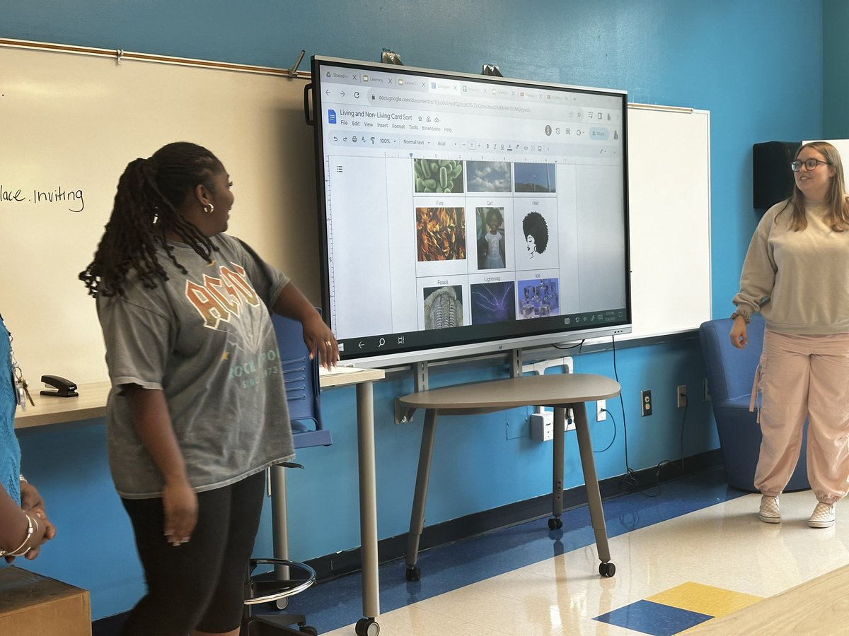 JLIA_Science's tweet photo. Department meeting 2 & 3 focused in on C/I & Lesson planning. Each grade level completed & taught a mock lesson together ✨ building a collaborative team & doing intentional work ! 💙🧡 #INTENTIONAL #SCIENCENATION https://t.co/Y1DjcZ2aSx